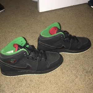Cinco de Mayo Jordan's limited edition rare